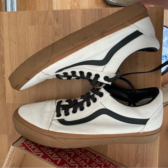 Old Skool Vans - Picture 10 of 13